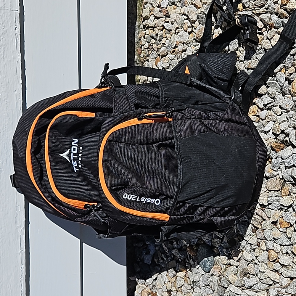 Teton Oasis 1200 Backpack